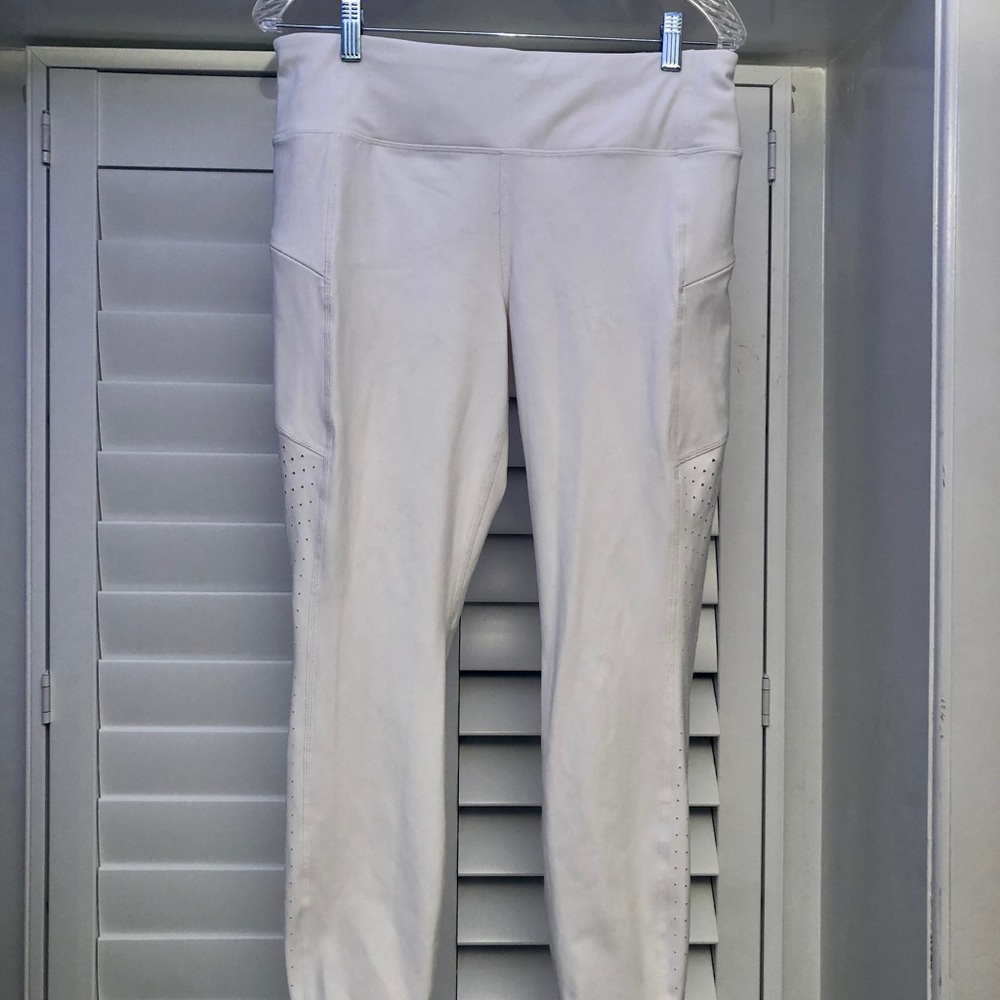 BRAND NEW White Athleta leggings- unworn